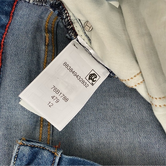 TOMMY | High Rise Straight Ankle Jeans - Picture 12 of 16